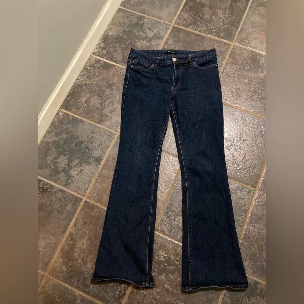 White House Black Market Skinny Flare Leg Jeans Size 8.